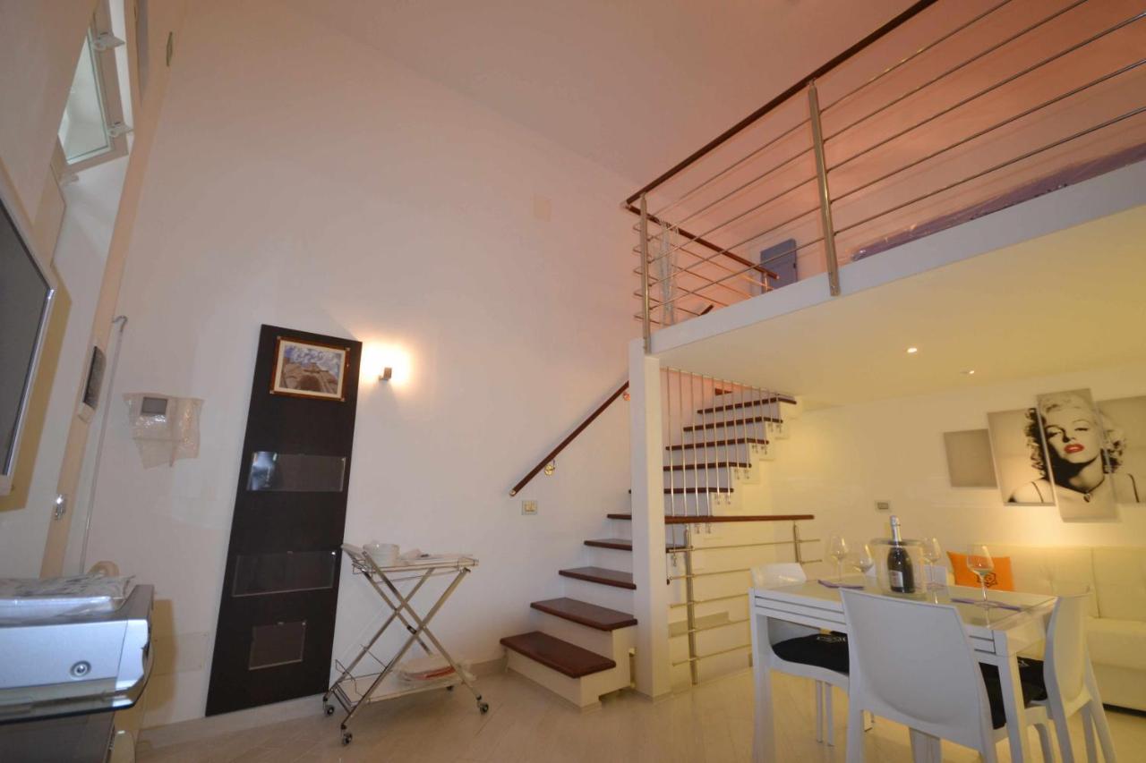 Golden Bay Bed & Breakfast Trani Exterior photo