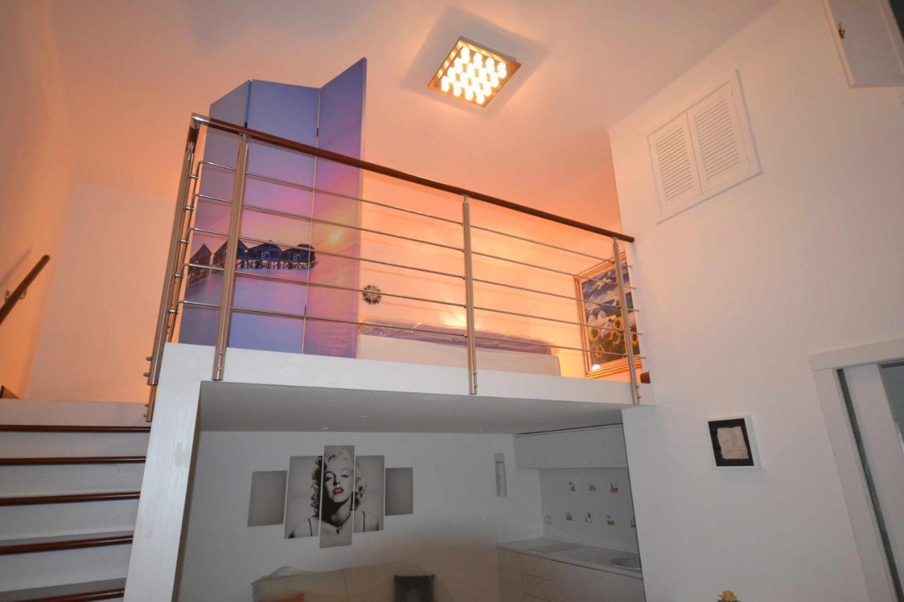 Golden Bay Bed & Breakfast Trani Exterior photo